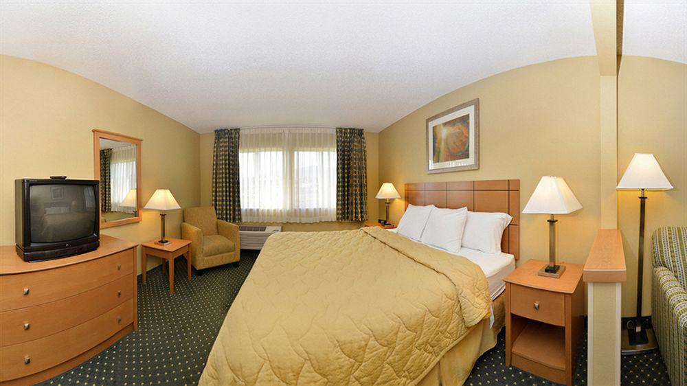 Baymont By Wyndham Helena Exterior foto